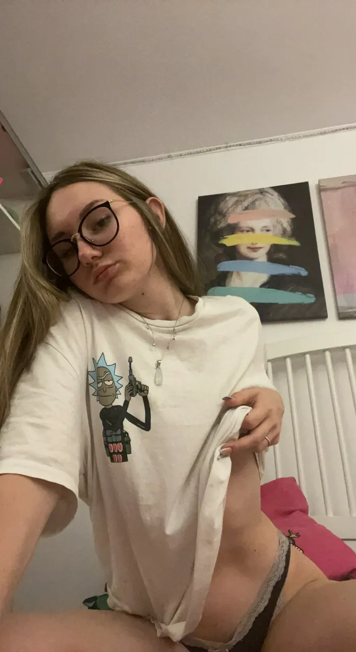 Escorts Wichita, Kansas I’m Sabrina I’m🍆🍑Down for Hookup 👅🍑 HMU @telgram@ghost457 -